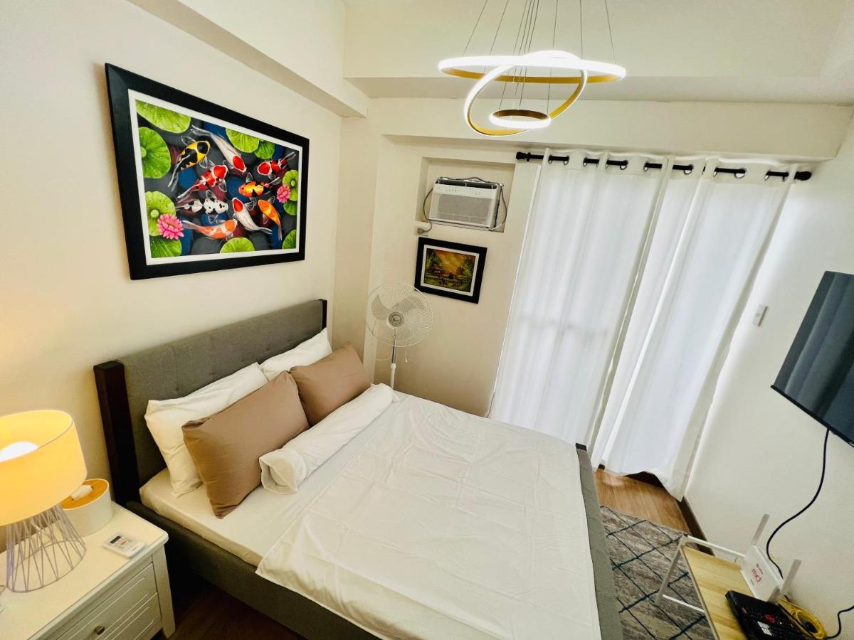 Infina Towers Project 4 Aurora Boulevard Quezon City มะนิลา ภายนอก รูปภาพ